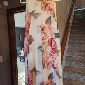Robbie Bee Sleeveless summer dress